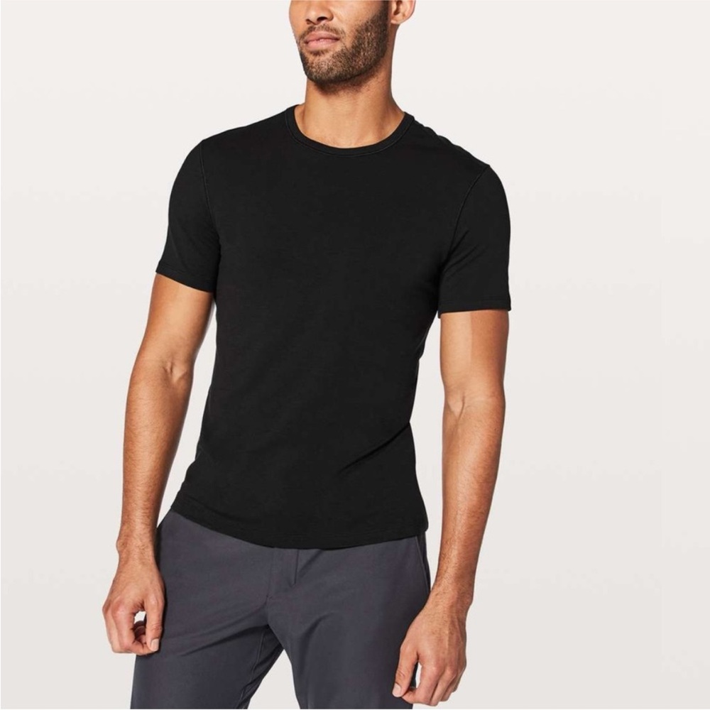 Lululemon 5 Year Basic Tee Sz S **In Black